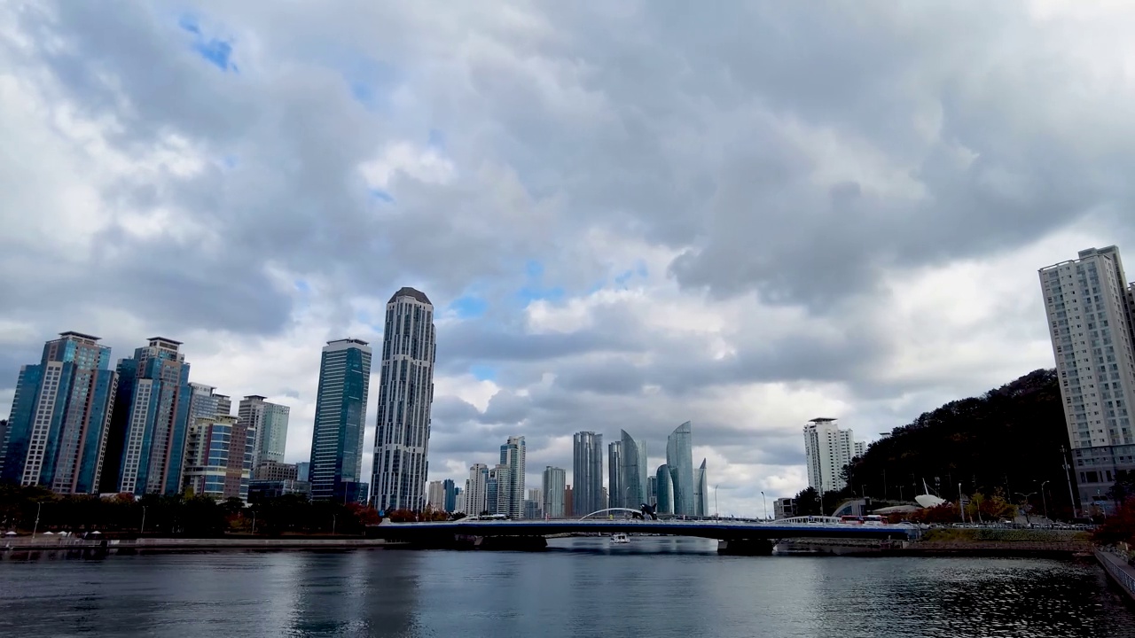 亚洲韩国釜山海云台的Centum城市时间轴视频下载