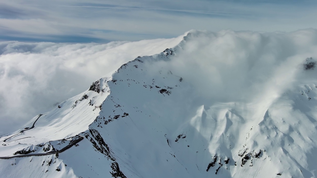 高山雪山景观视频素材