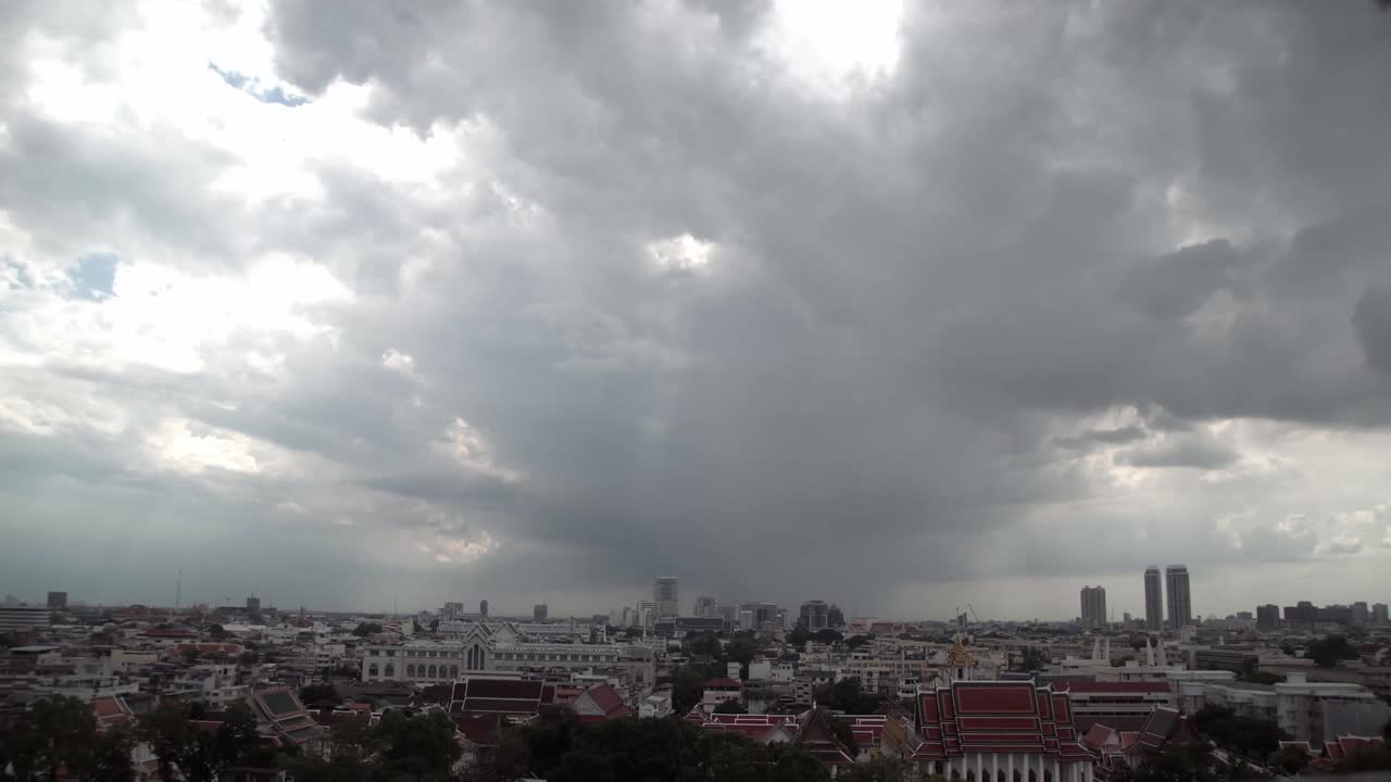 雨云形成的时间间隔。视频素材