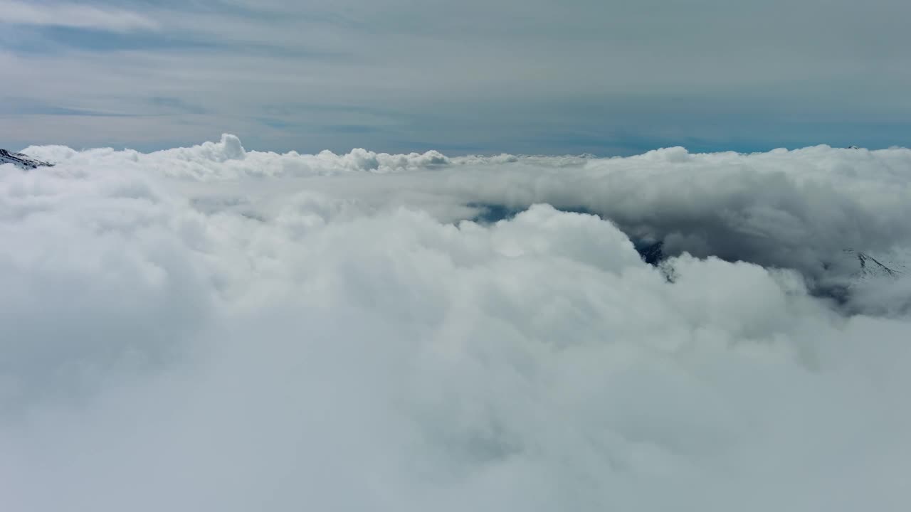 高山雪山景观视频素材