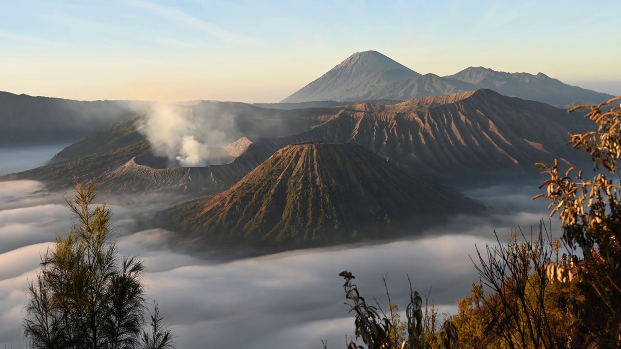 东爪哇的Bromo火山视频素材