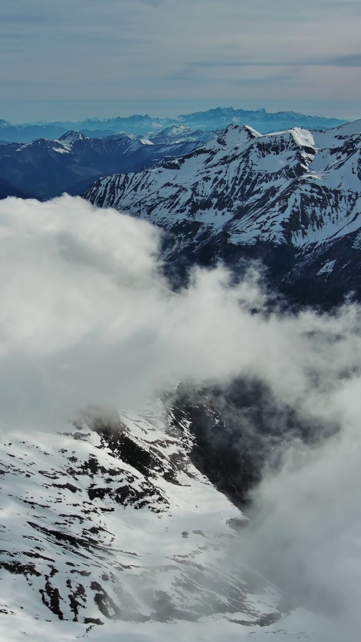 高山雪山景观视频素材