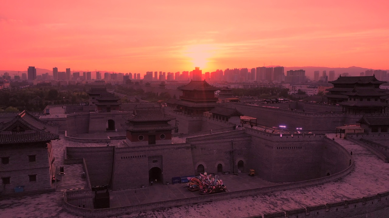 中国山西大同古城航拍夜景视频素材