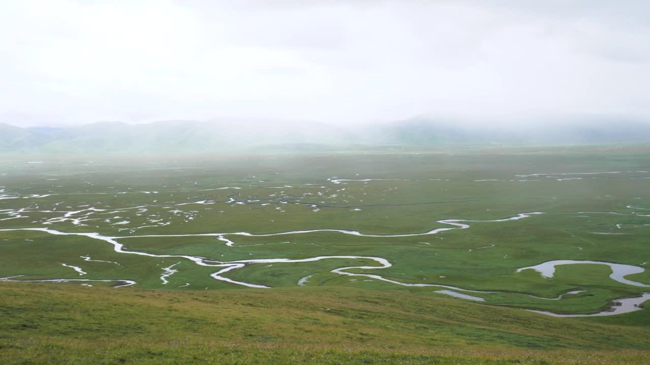 甘肃阿旺仓湿地的全景图视频素材