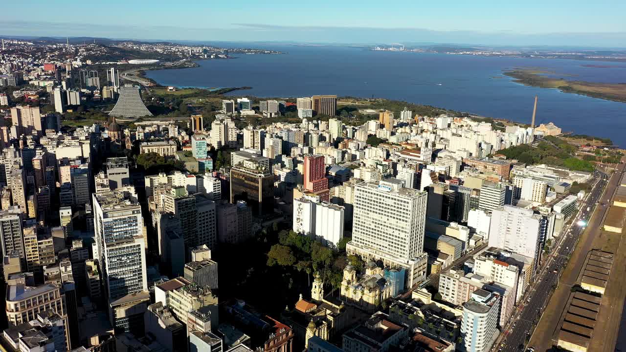 巴西阿雷格里港。巴西城市天际线地标。市中心的建筑视频素材