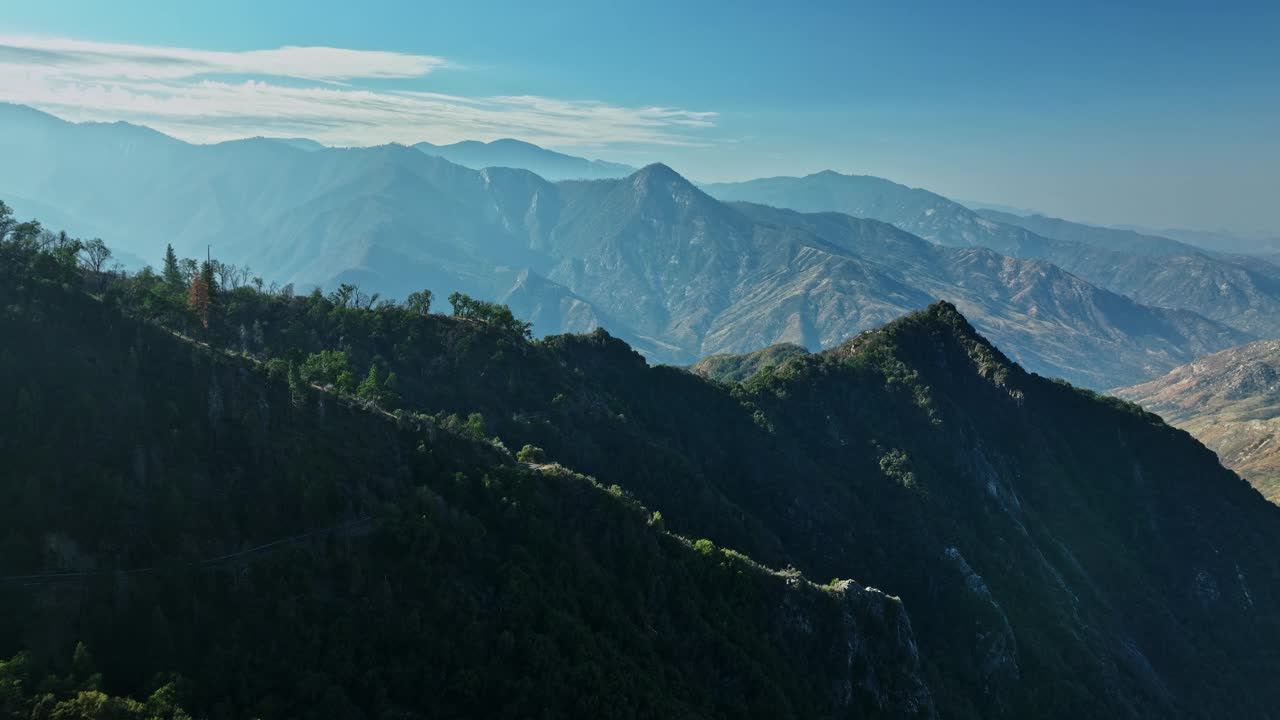 从高处看山的景色视频素材