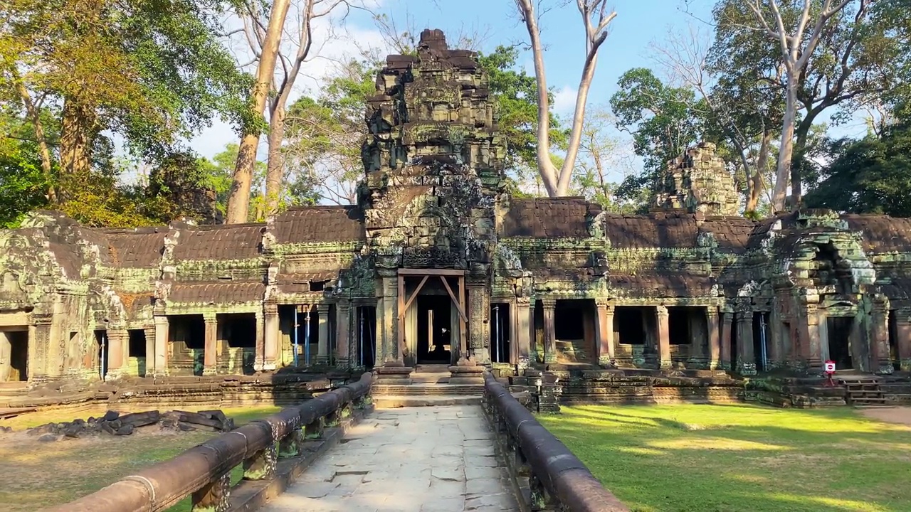 塔普罗姆，一座神秘的高棉文明寺庙，位于柬埔寨吴哥的领土上视频素材