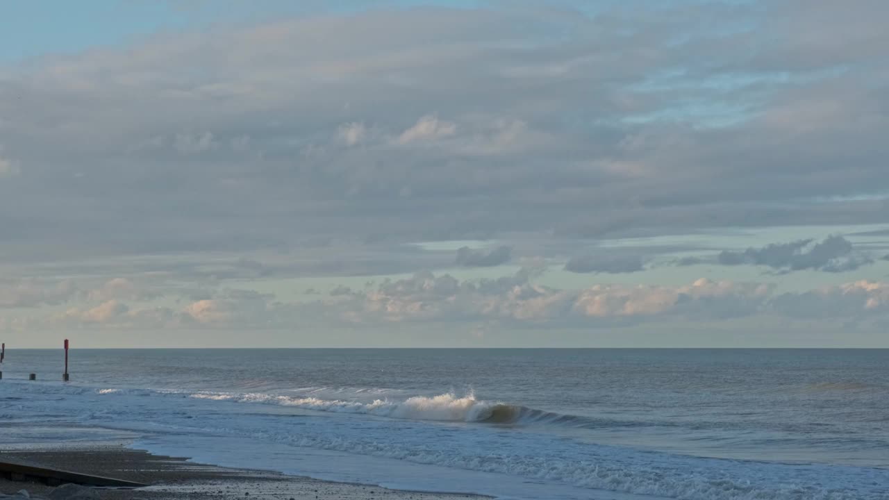 海岸的黄昏视频素材