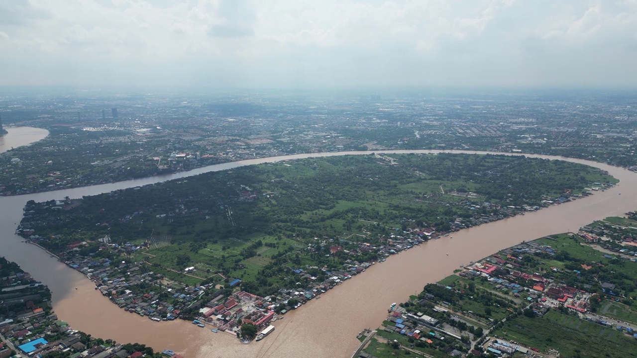 Koh Kret鸟瞰图Koh Kret是位于北武里省Chao Phraya河上的一个小岛视频下载