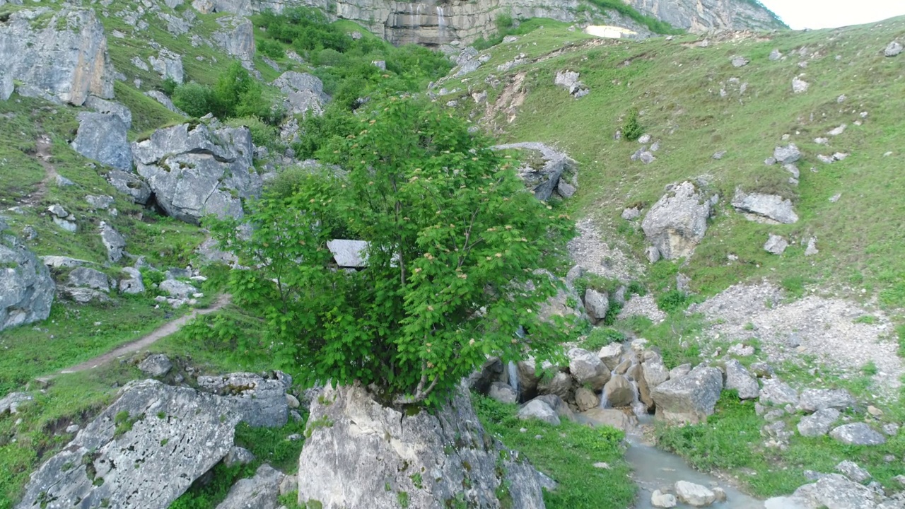 美丽的青山景观视频素材