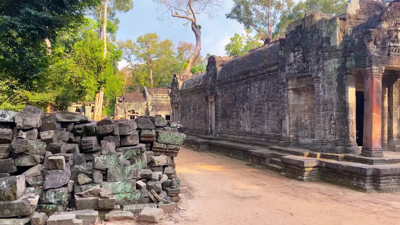 塔普罗姆，一座神秘的高棉文明寺庙，位于柬埔寨吴哥的领土上视频素材