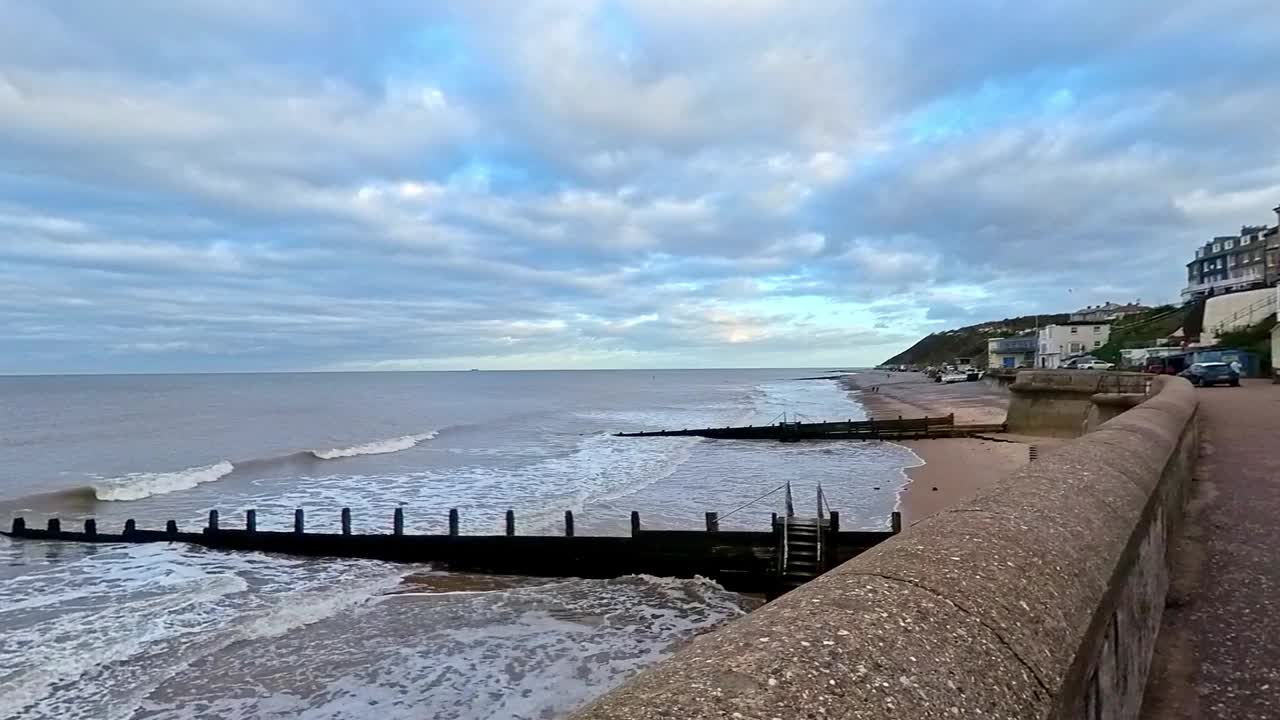 北诺福克海岸的克罗默海滩视频素材