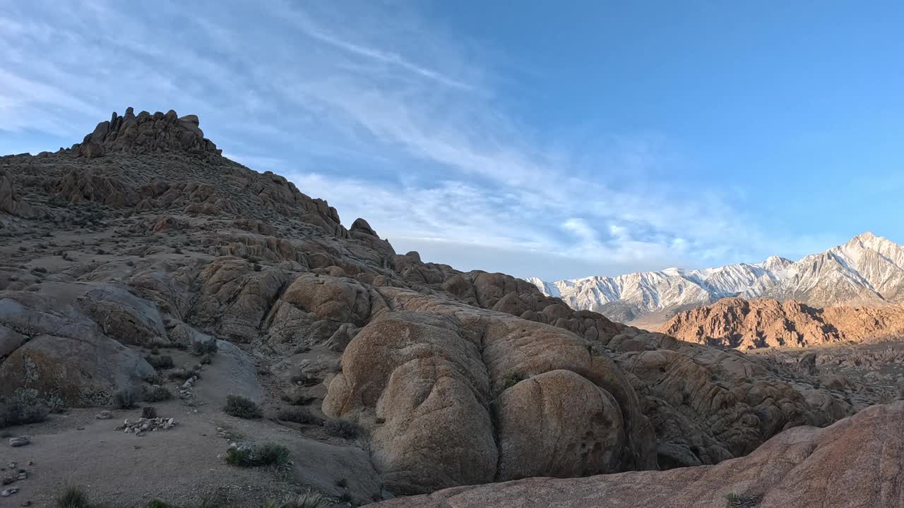 独特的地质和景观阿拉巴马山，加州-全景视频素材