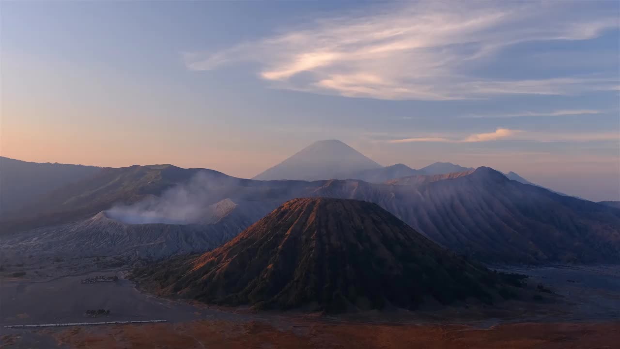 日出印尼Bromo山时间流逝视频素材