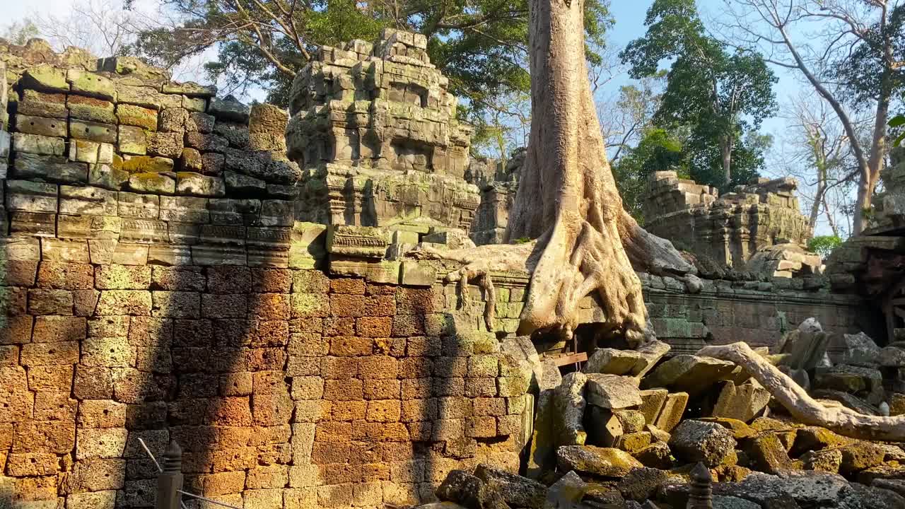 塔普罗姆，一座神秘的高棉文明寺庙，位于柬埔寨吴哥的领土上视频下载