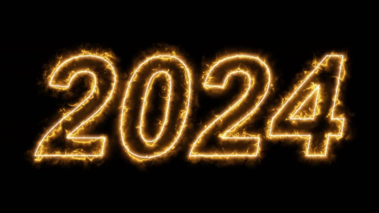 黑色背景上燃烧的数字2024。视频下载