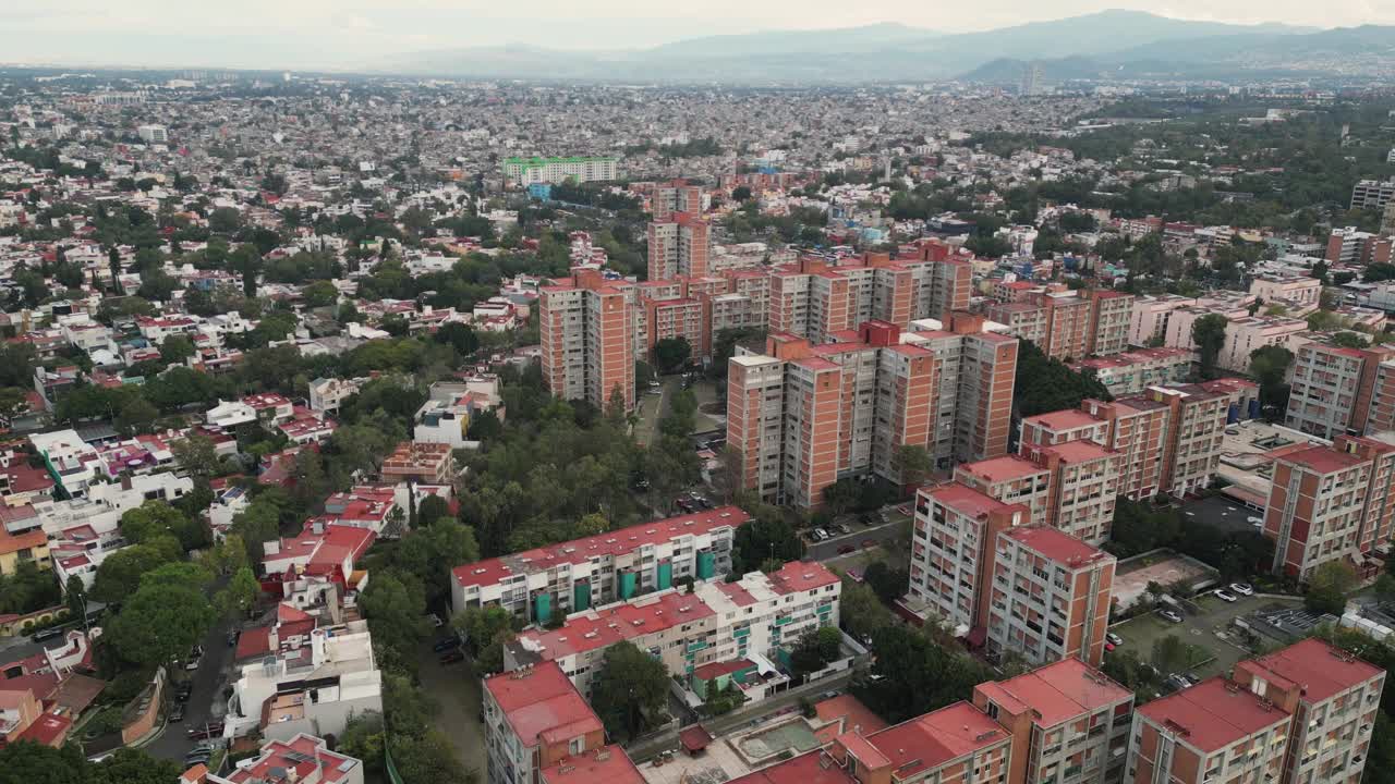 Coyoacan，南墨西哥城的城市生活体验，鸟瞰图视频素材