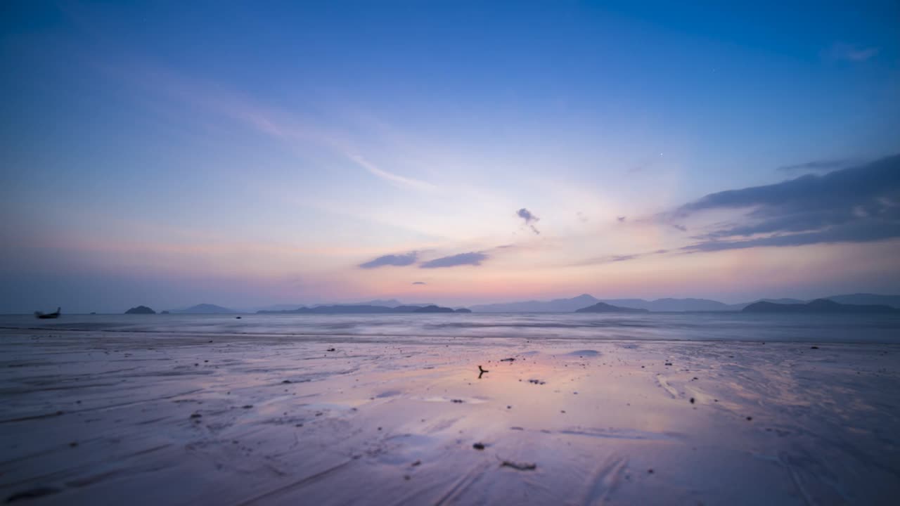 泰国南部多云的海景视频素材