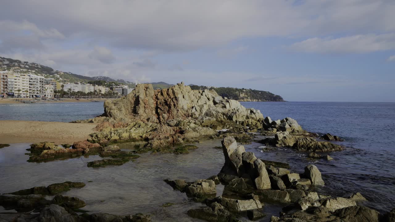 西班牙加泰罗尼亚布拉瓦海岸的Lloret de Mar视频素材