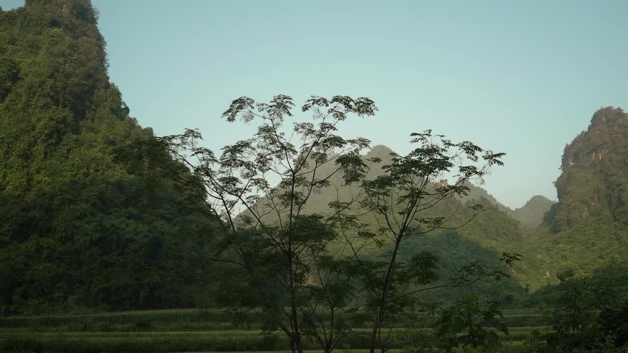 越南北部曹邦省的山地景观视频下载