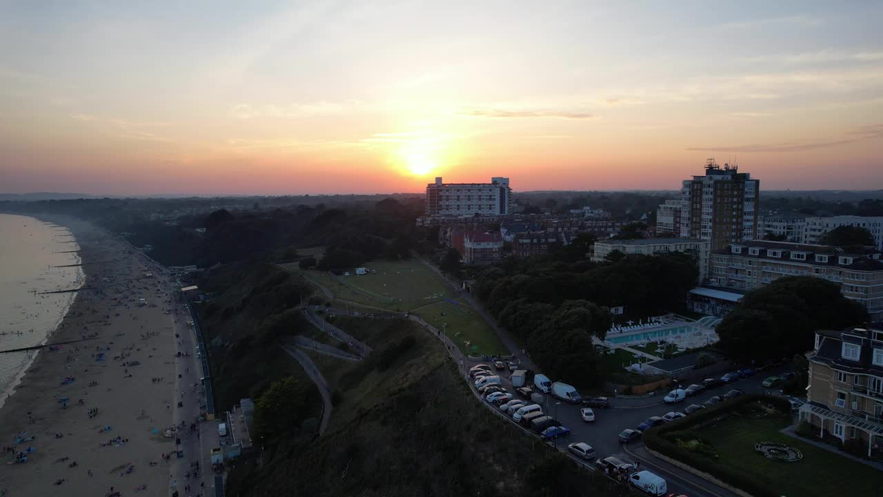 英格兰的伯恩茅斯海滩城视频素材