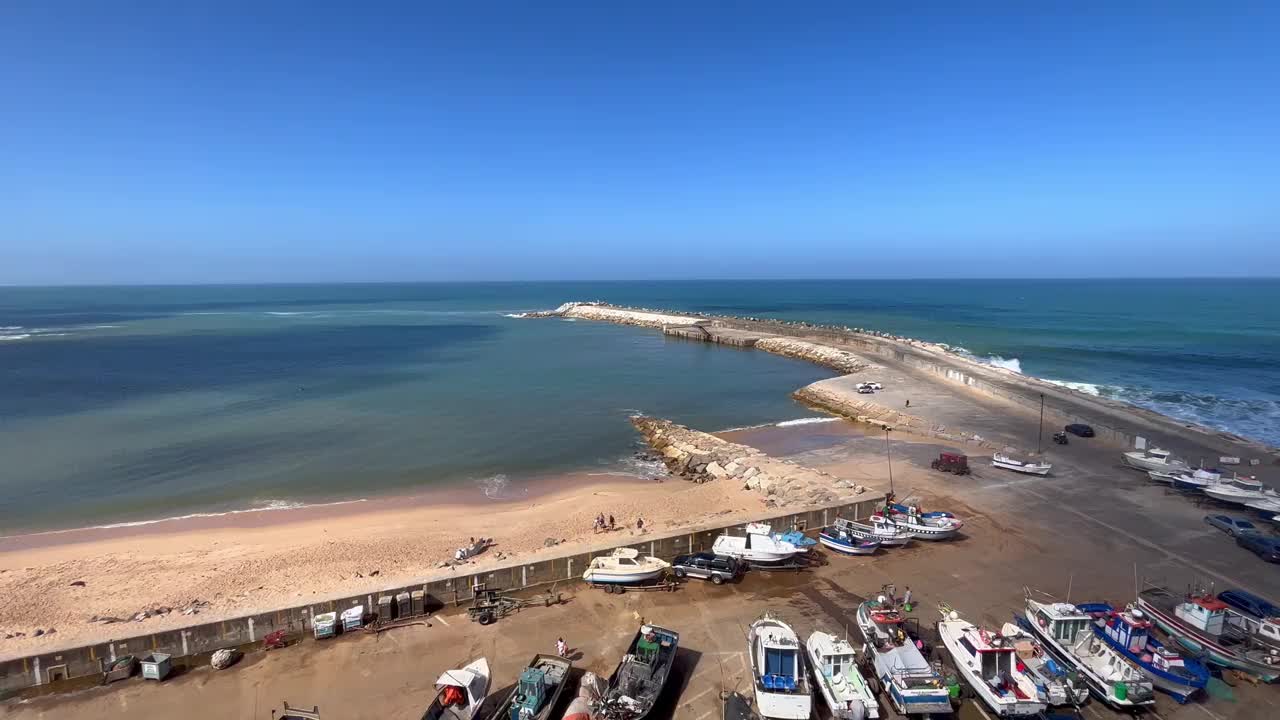 Ericeira村的景色。Ericeira,葡萄牙。视频素材