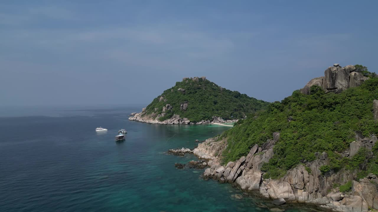 Koh Nang Yuan岛，Ko Tao, Ko phangan区，Surat Thani，泰国，暹罗湾的无人机视频视频下载