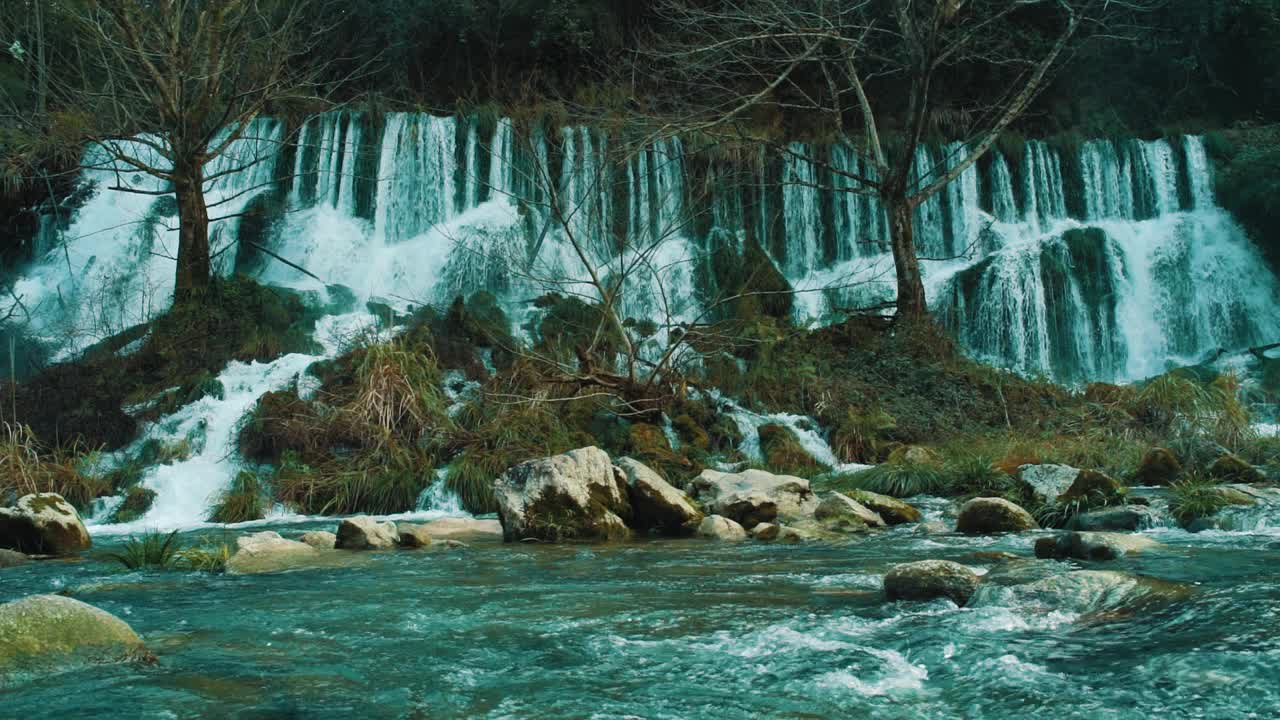 高山流水视频下载