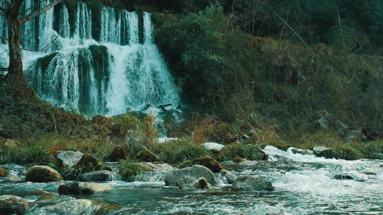 高山流水视频素材