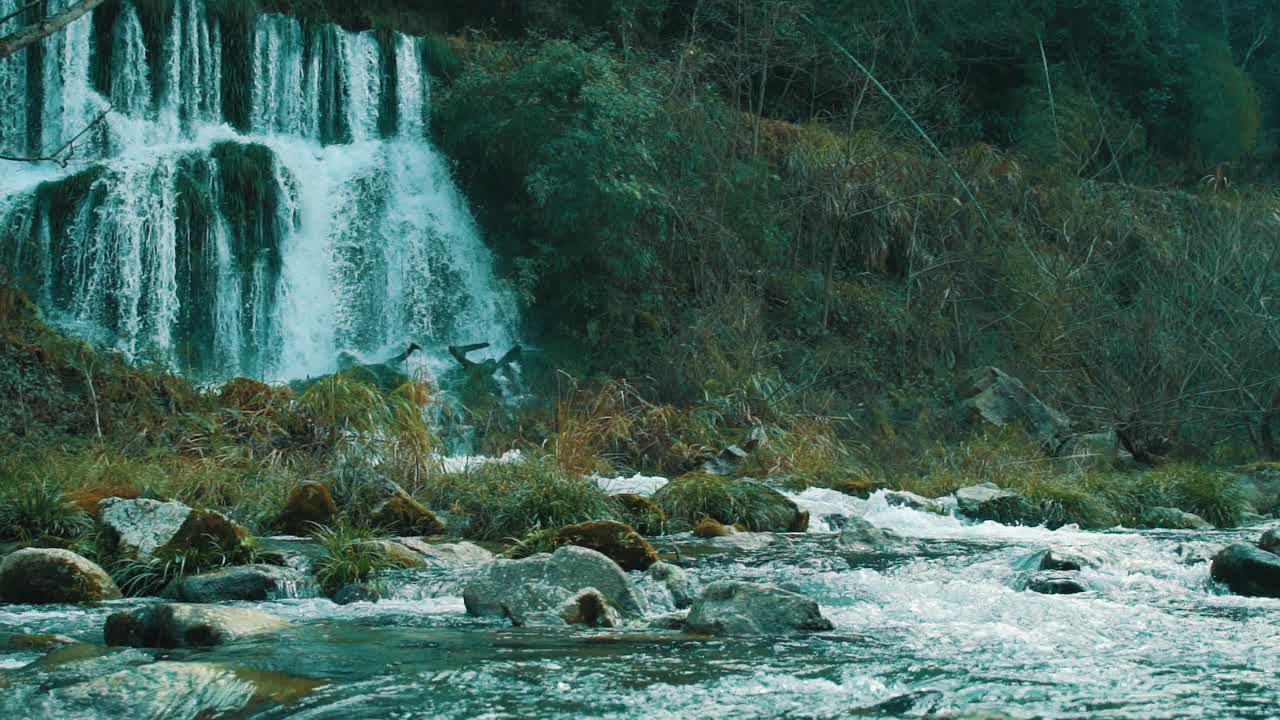 高山流水视频素材