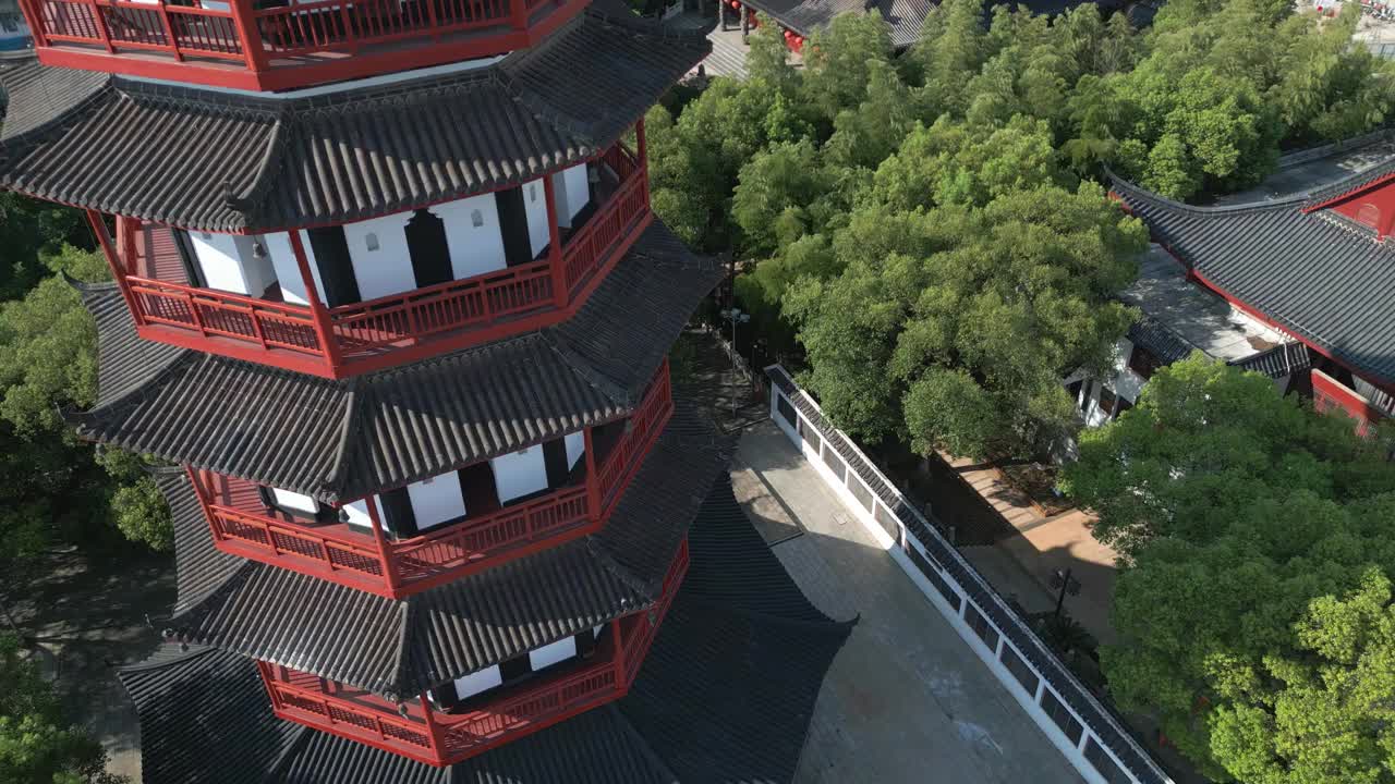 江西南昌圣金塔旅游景点航拍图
​视频素材