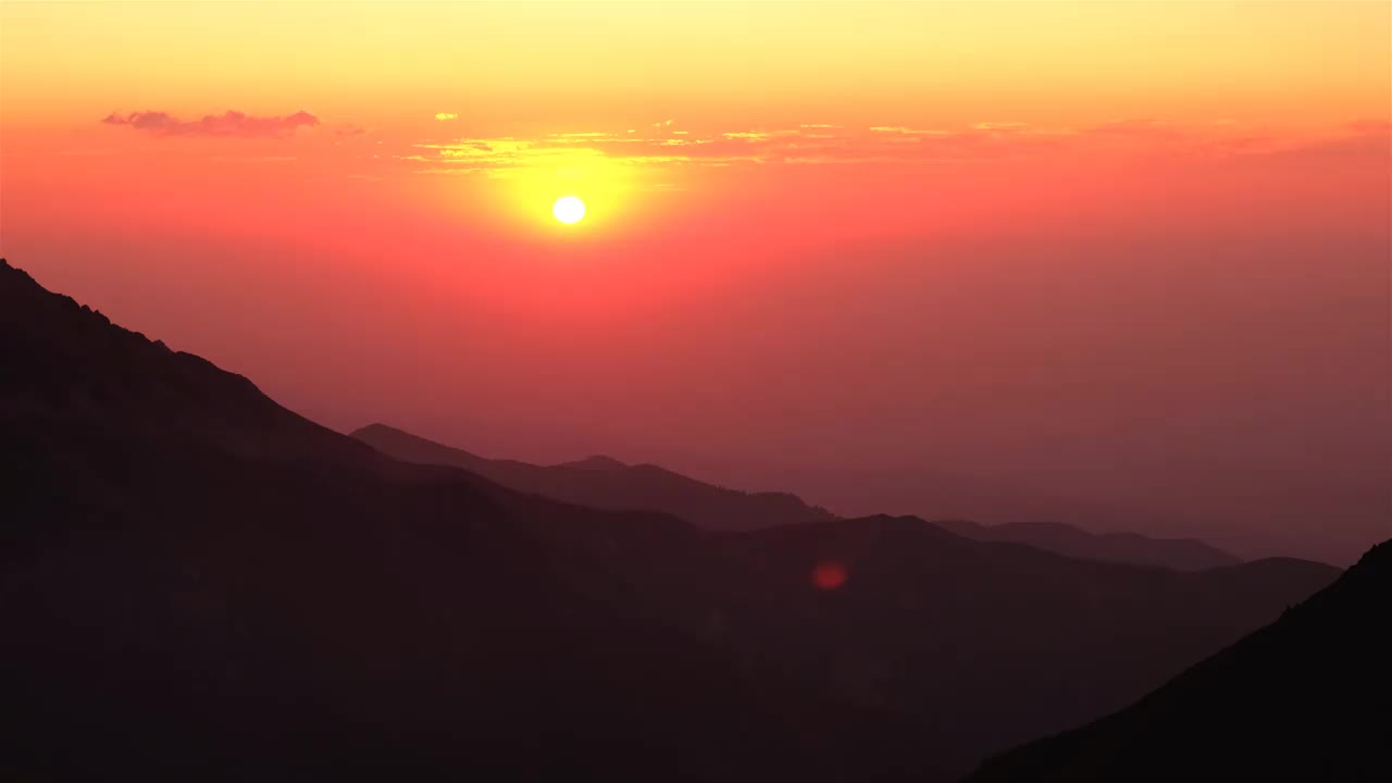 山脊日落视频下载