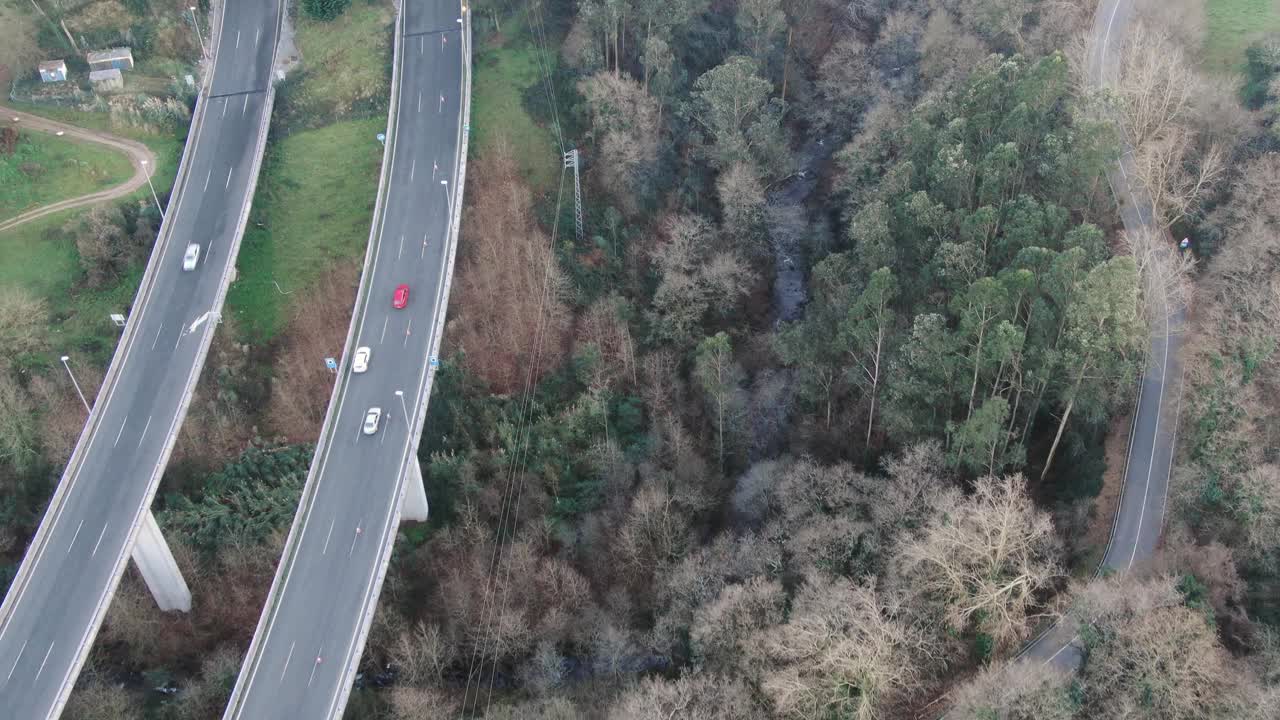 从上面看的山间公路视频素材