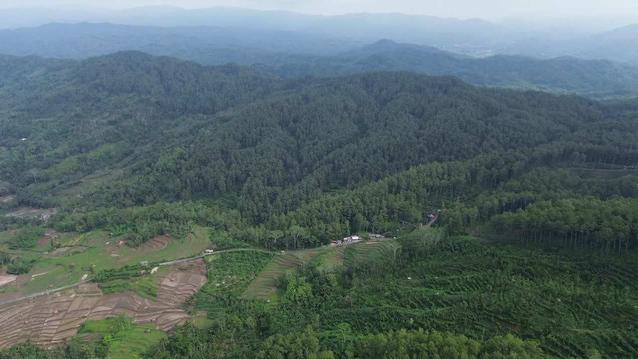 山鸟瞰图视频下载