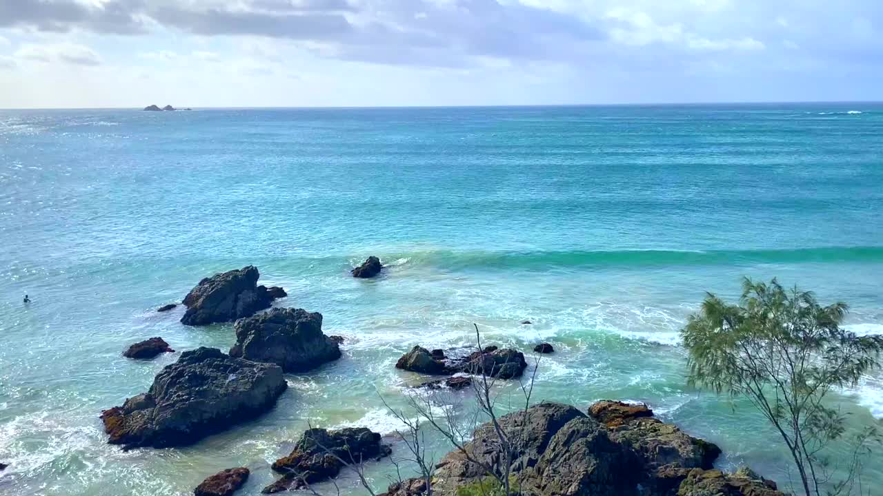冲浪平静的澳大利亚海洋视频下载