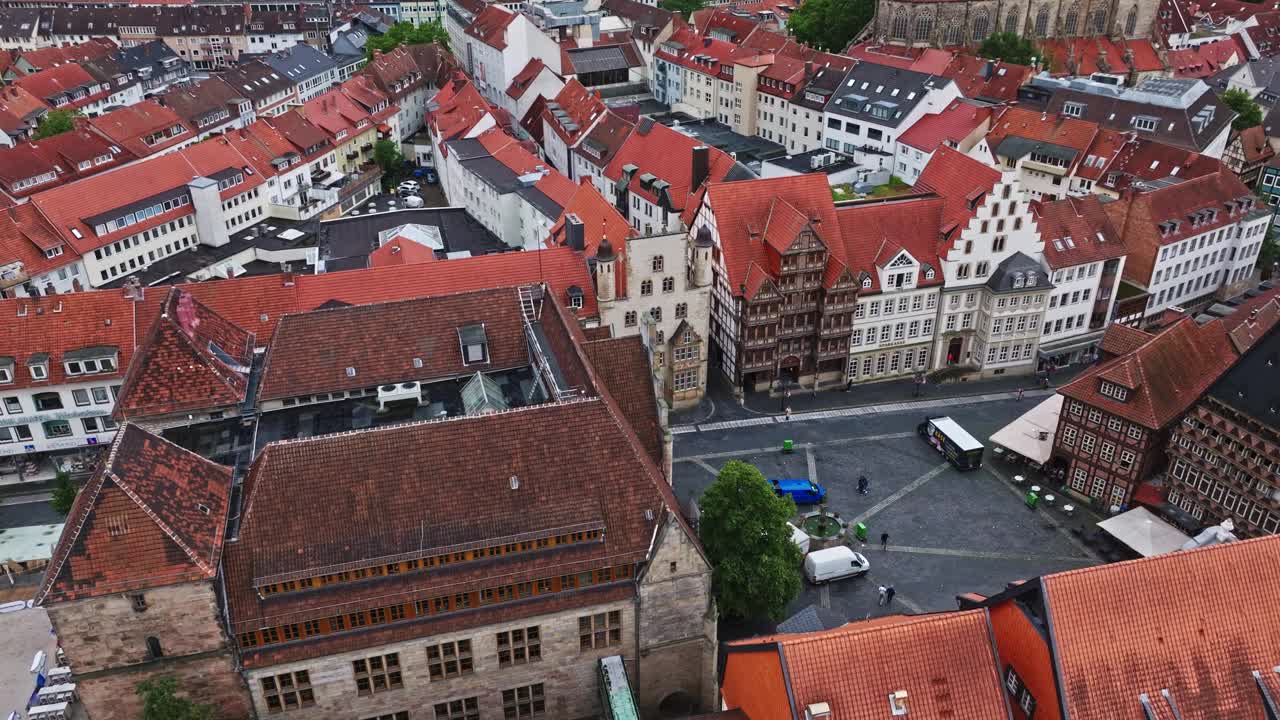 德国Hildesheim Rathaus鸟瞰图视频素材