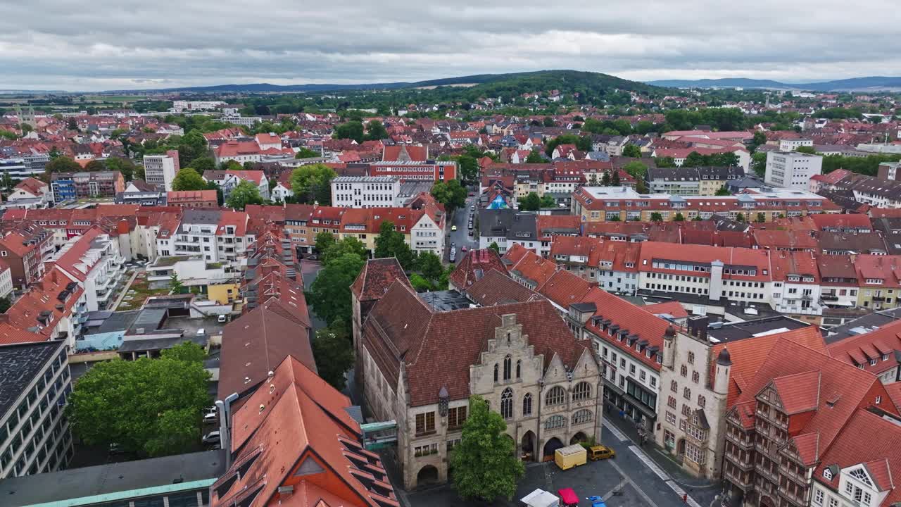 德国Hildesheim Rathaus鸟瞰图视频素材