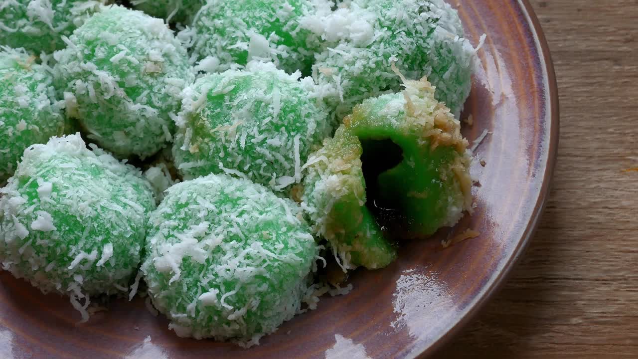 klepon (klepon蛋糕)视频下载