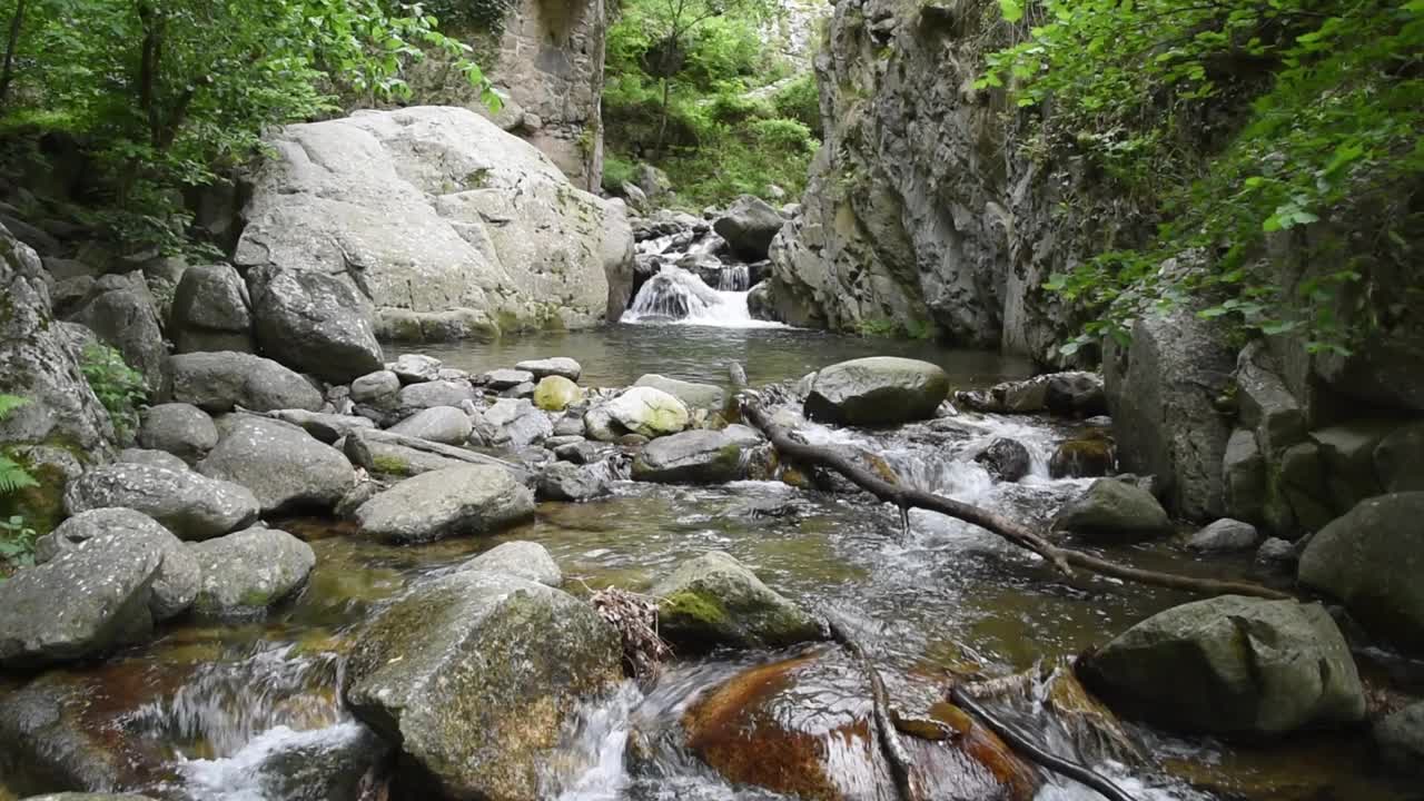 小山河视频素材