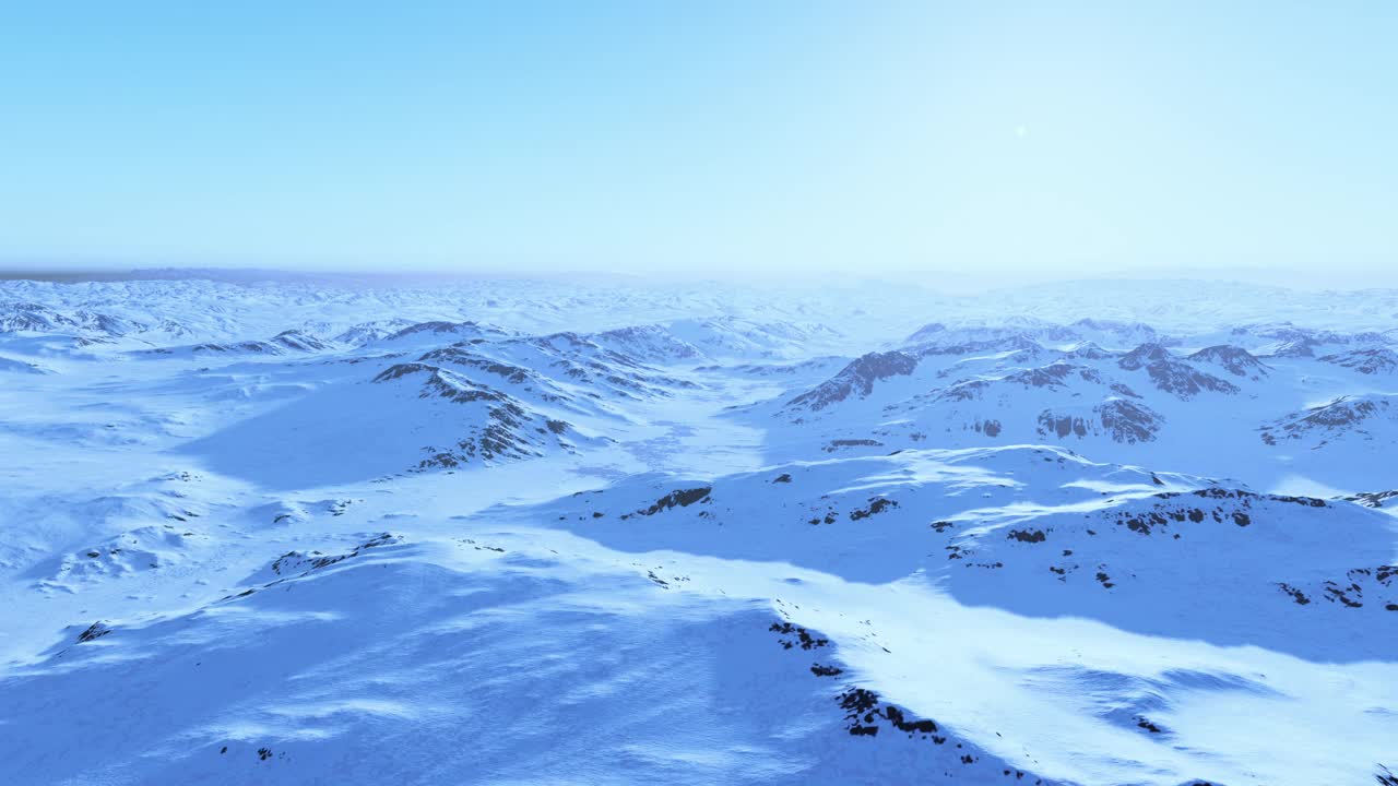 湛蓝的天空下，白雪覆盖的山脉视频素材