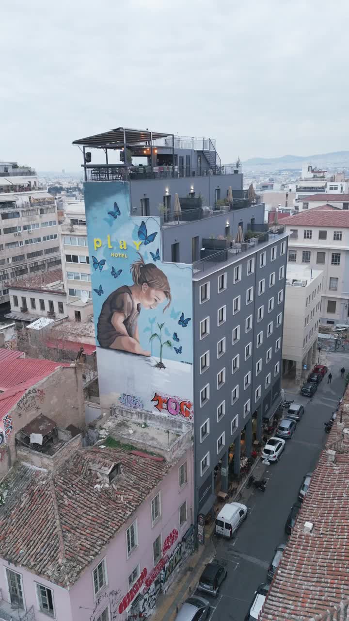 雅典酒店戏剧剧院上空的航拍视频视频素材