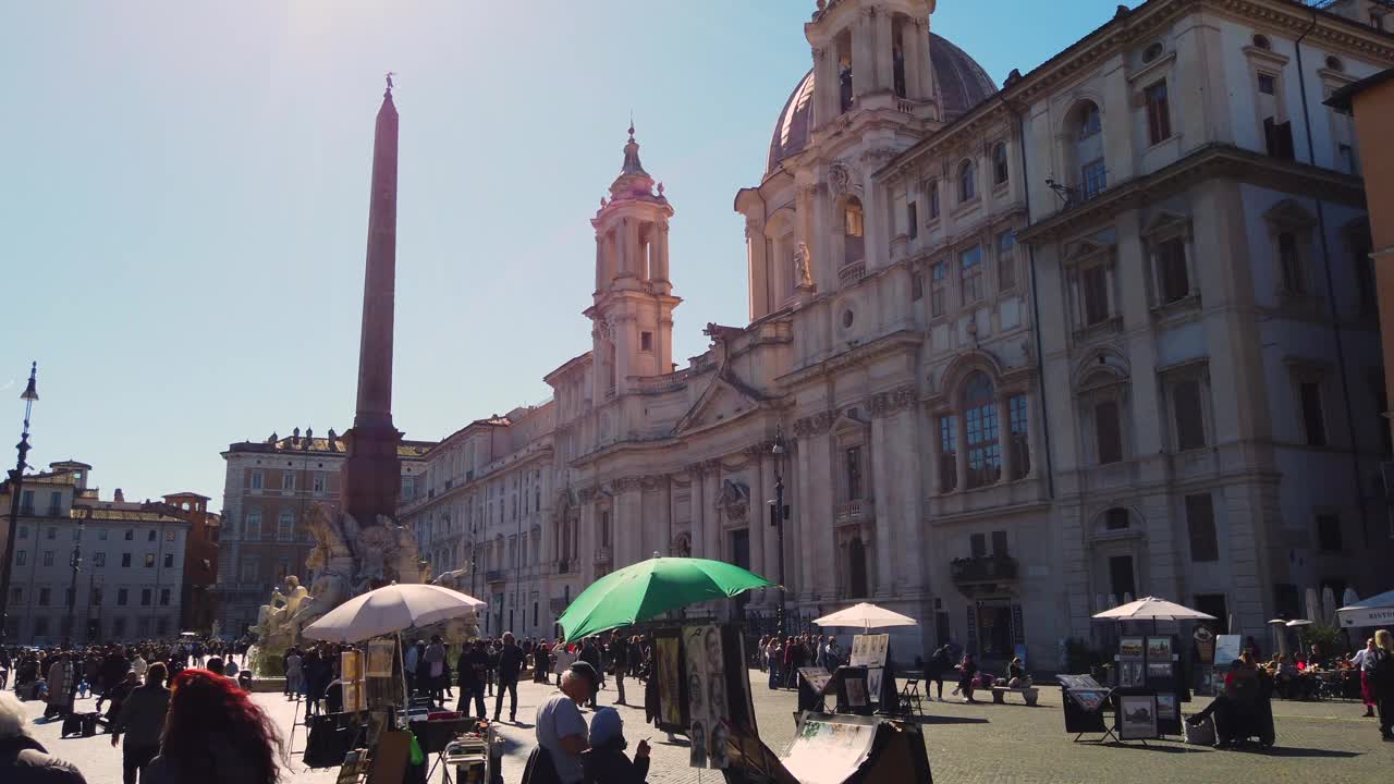 漫步在罗马纳沃纳广场，慢动作4k视频下载
