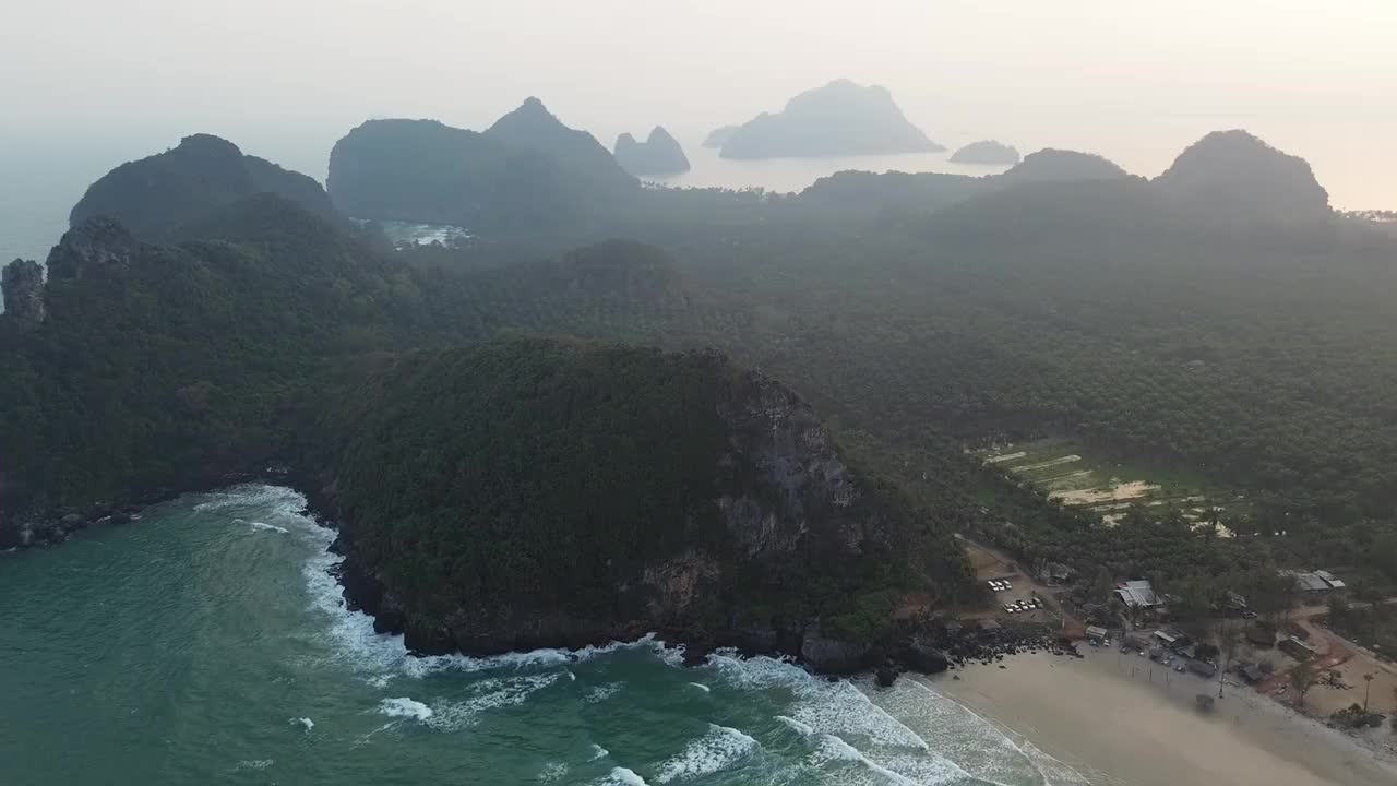 日落山景。视频下载