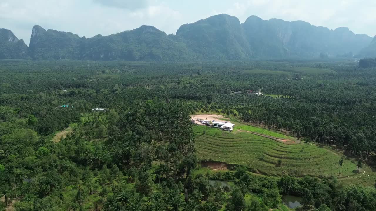 美丽的山景。视频下载