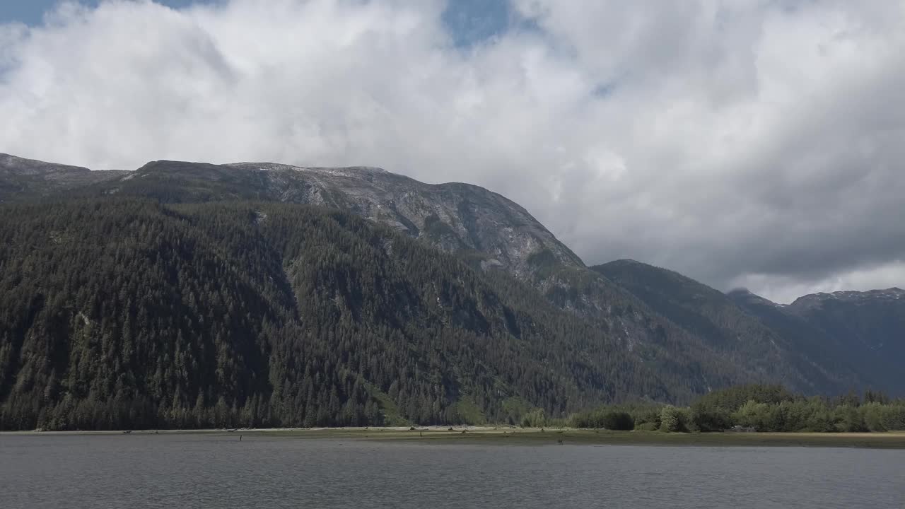 加拿大北部海岸的景色视频素材