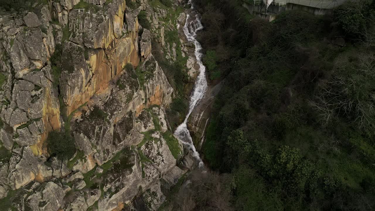 空中瀑布在Valdigem, Lamego，葡萄牙视频素材