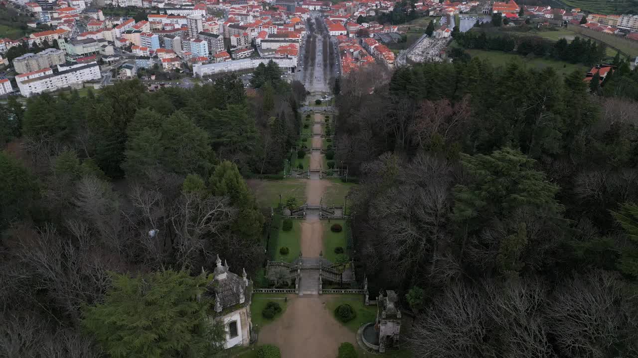 Lamego城市景观Santuário Nossa Senhora(圣母圣殿)，葡萄牙维塞乌视频素材