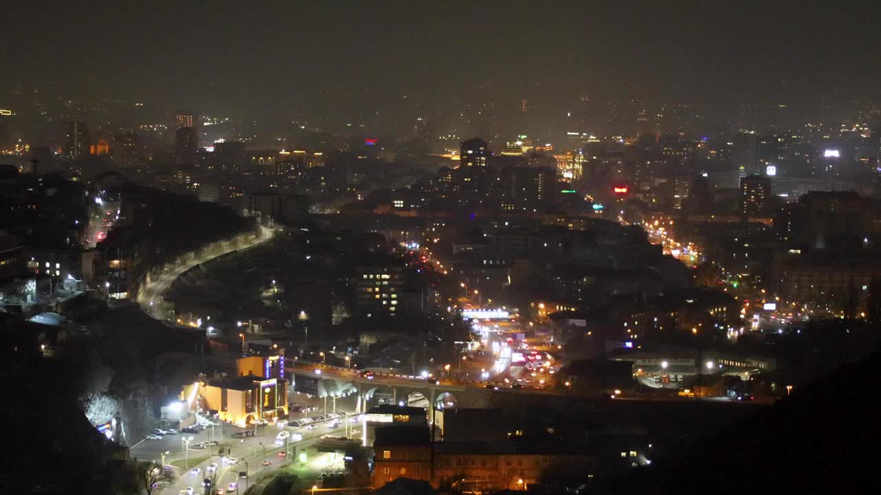 夜景及夜车，高角度观景视频素材