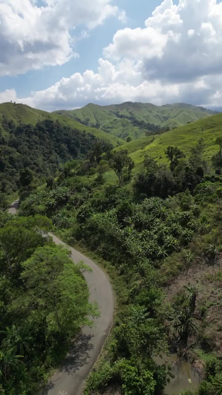 詹索山之旅视频下载