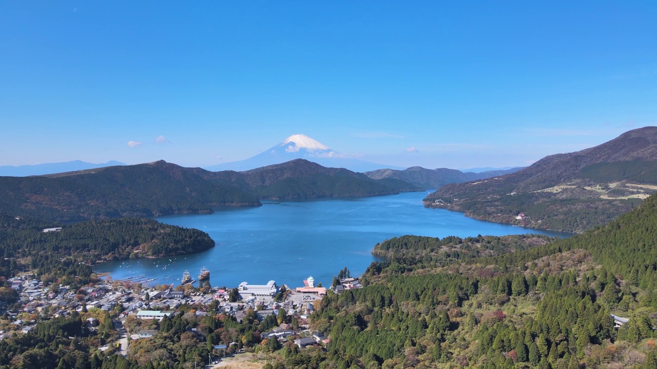 箱根、大干山、石湖和富士山的无人机镜头视频素材